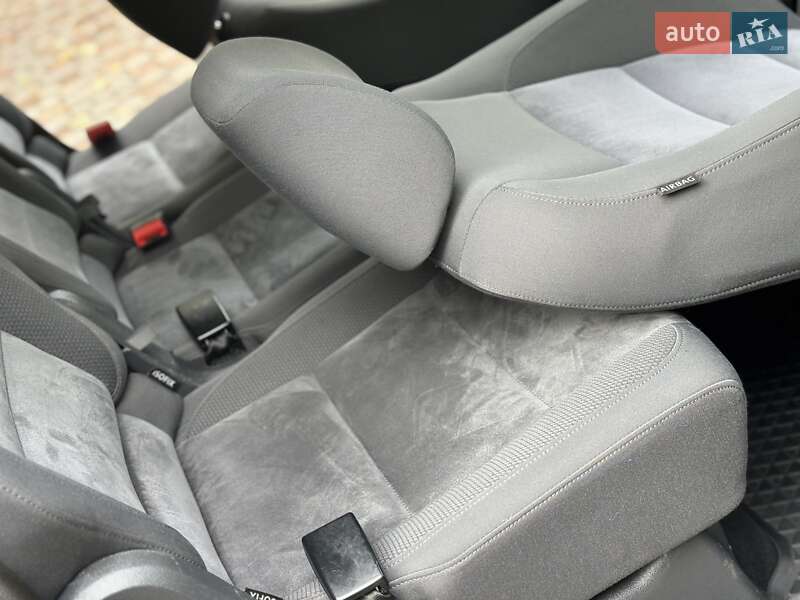 Минивэн Volkswagen Touran 2011 в Дрогобыче фото 52 Минивэн Volkswagen Touran 2011 в Дрогобыче