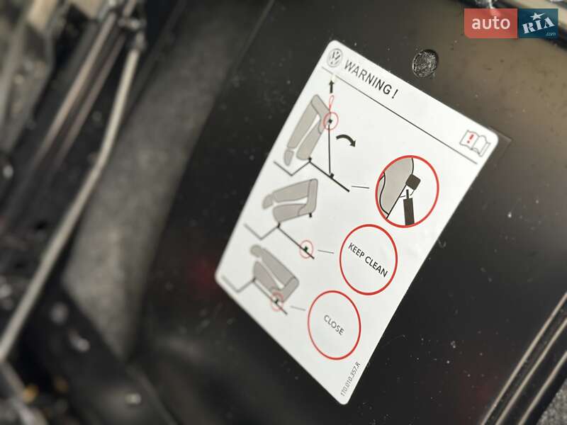 Минивэн Volkswagen Touran 2011 в Дрогобыче фото 89 Минивэн Volkswagen Touran 2011 в Дрогобыче