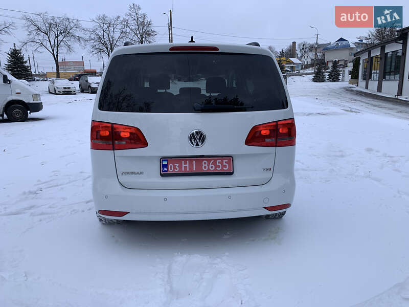Минивэн Volkswagen Touran 2013 в Ровно