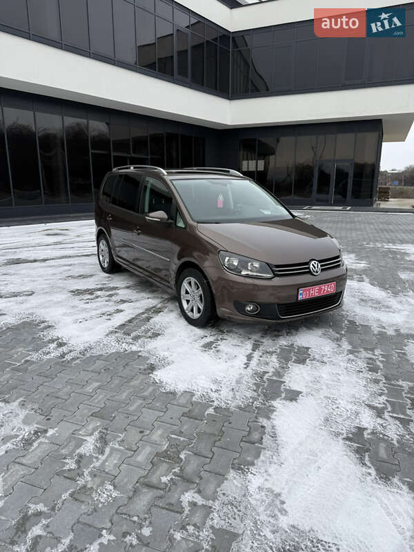 Volkswagen Touran 2014