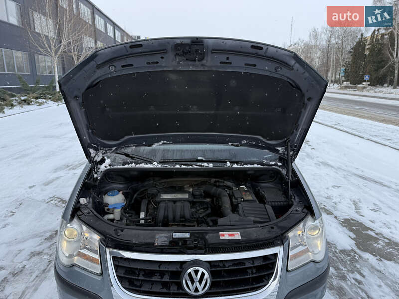 Минивэн Volkswagen Touran 2009 в Белой Церкви