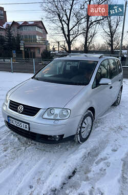 Минивэн Volkswagen Touran 2006 в Хмельницком