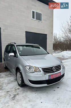 Мінівен Volkswagen Touran 2007 в Хоролі