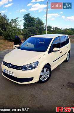 Минивэн Volkswagen Touran 2013 в Кропивницком