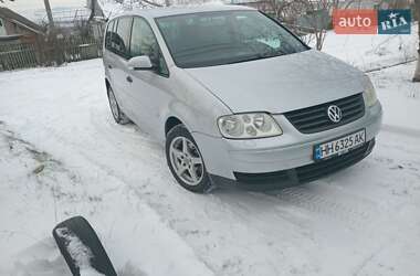 Минивэн Volkswagen Touran 2003 в Подольске
