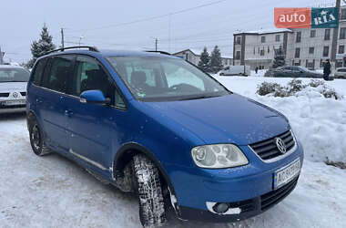 Минивэн Volkswagen Touran 2003 в Брусилове