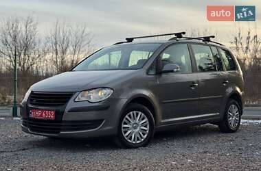 Мінівен Volkswagen Touran 2008 в Дрогобичі