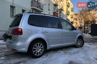 Минивэн Volkswagen Touran 2012 в Берегово