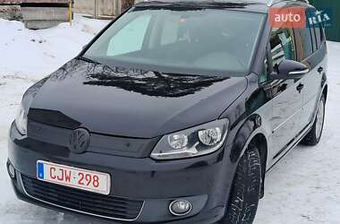 Мінівен Volkswagen Touran 2011 в Новояворівську
