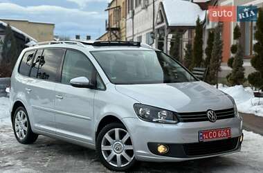 Минивэн Volkswagen Touran 2012 в Стрые