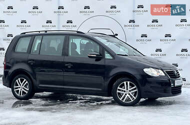 Минивэн Volkswagen Touran 2009 в Виннице