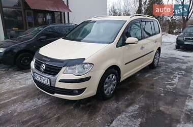 Минивэн Volkswagen Touran 2007 в Луцке