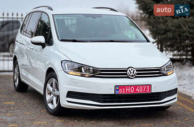 Мікровен Volkswagen Touran 2016 в Дрогобичі