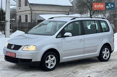 Мінівен Volkswagen Touran 2005 в Тернополі