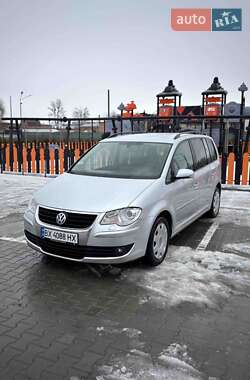 Мінівен Volkswagen Touran 2006 в Вінниці