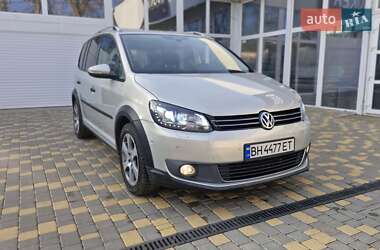 Мінівен Volkswagen Touran 2011 в Одесі