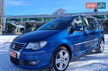 Минивэн Volkswagen Touran 2008 в Кропивницком