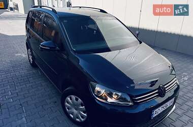 Мінівен Volkswagen Touran 2014 в Ужгороді