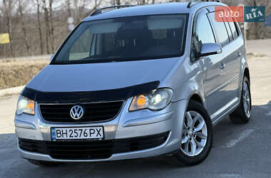 Минивэн Volkswagen Touran 2008 в Дрогобыче