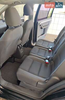 Минивэн Volkswagen Touran 2011 в Дунаевцах