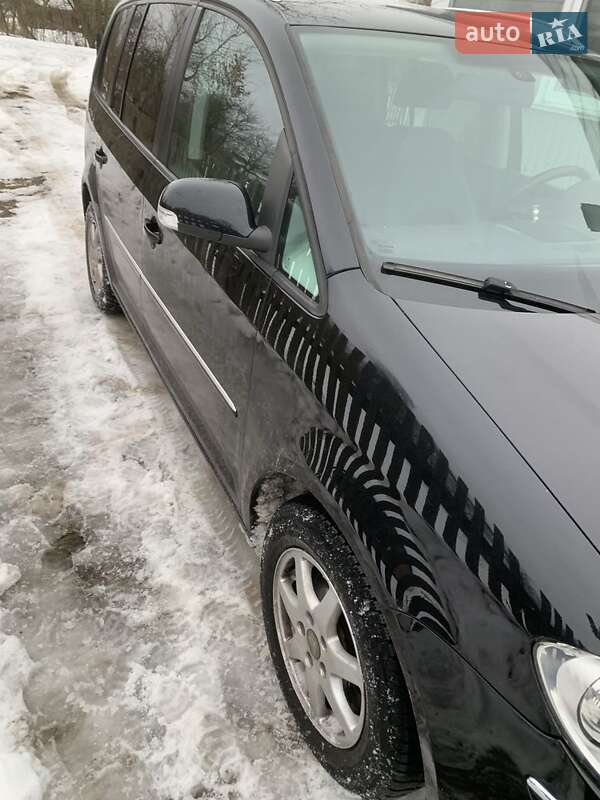 Volkswagen Touran 2008