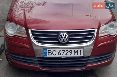 Минивэн Volkswagen Touran 2009 в Львове