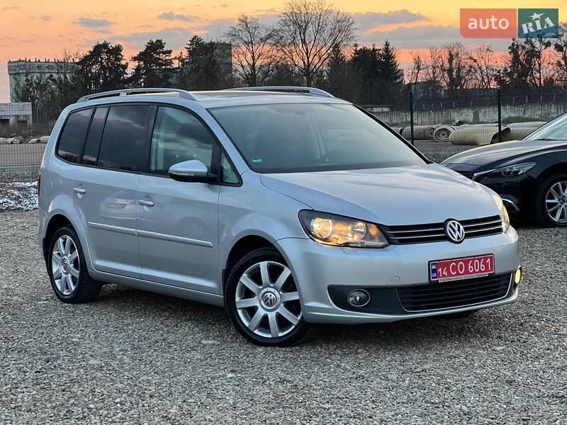 Volkswagen Touran 2012