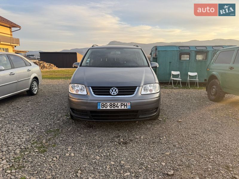 Volkswagen Touran 2005