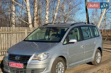 Минивэн Volkswagen Touran 2009 в Луцке