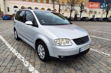 Мінівен Volkswagen Touran 2006 в Харкові