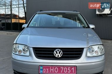 Минивэн Volkswagen Touran 2004 в Нововолынске