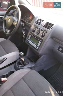Мінівен Volkswagen Touran 2007 в Сторожинці