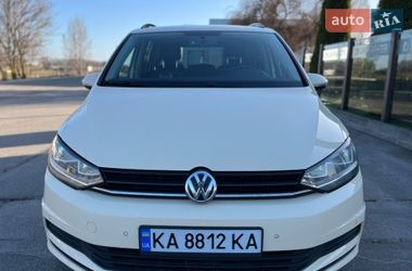 Микровэн Volkswagen Touran 2016 в Киеве