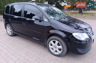 Минивэн Volkswagen Touran 2009 в Староконстантинове