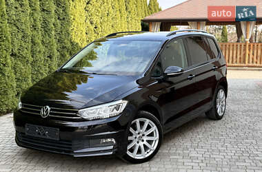 Микровэн Volkswagen Touran 2017 в Самборе