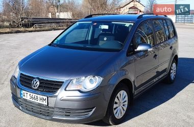 Минивэн Volkswagen Touran 2006 в Харькове