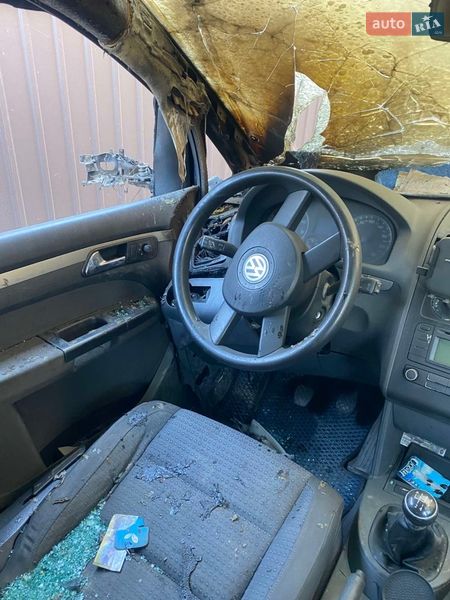 Volkswagen Touran 2003 Volkswagen Touran 2003