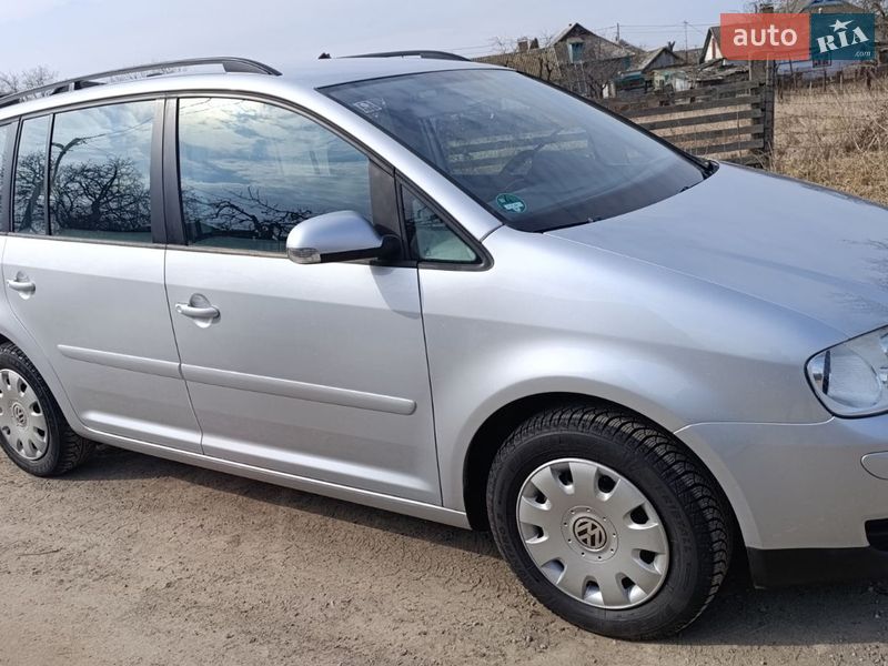 Volkswagen Touran 2005