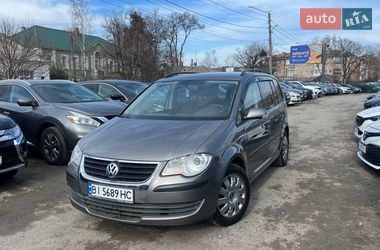 Мінівен Volkswagen Touran 2008 в Полтаві