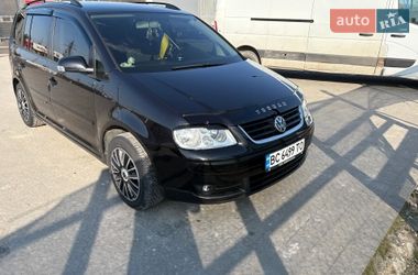 Минивэн Volkswagen Touran 2005 в Львове