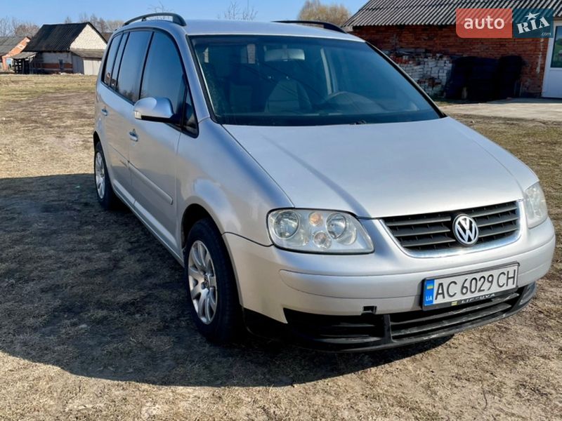 Volkswagen Touran 2003