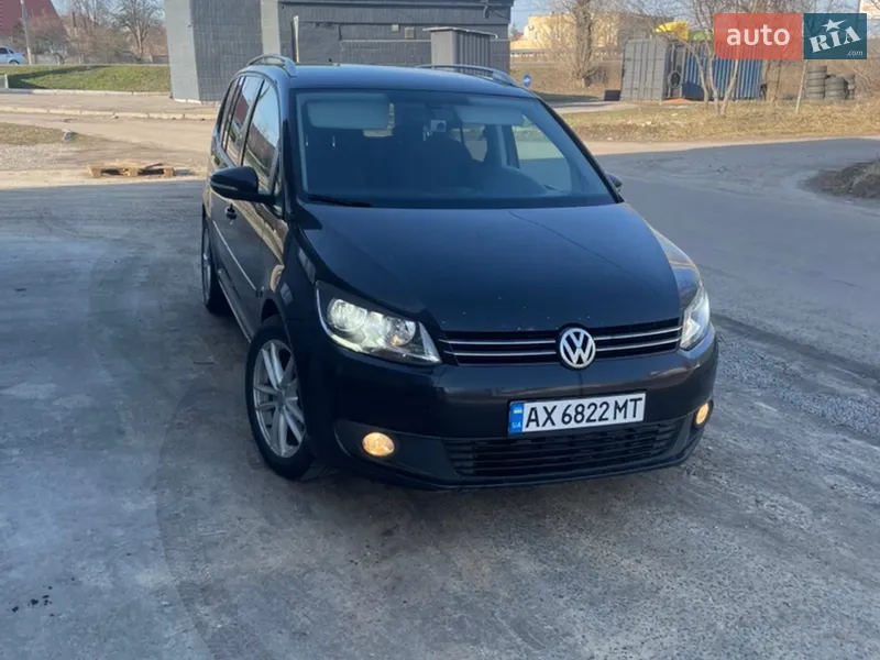 Volkswagen Touran 2012