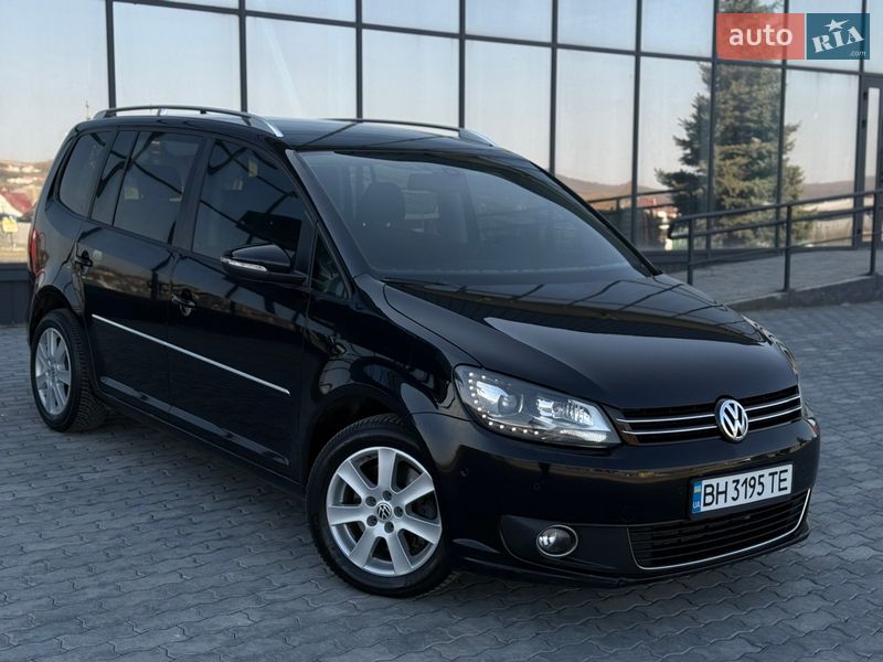 Volkswagen Touran 2011
