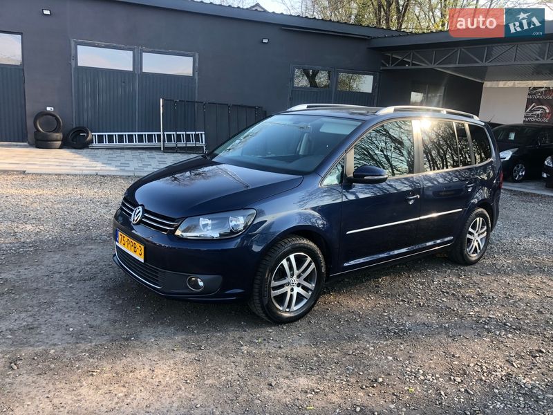 Volkswagen Touran 2011