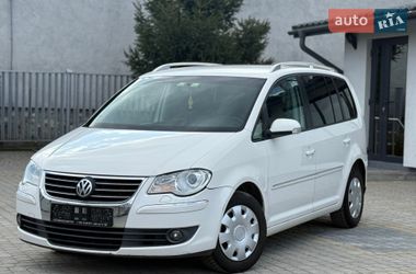Мінівен Volkswagen Touran 2008 в Тернополі