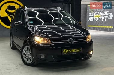 Мінівен Volkswagen Touran 2014 в Чернівцях