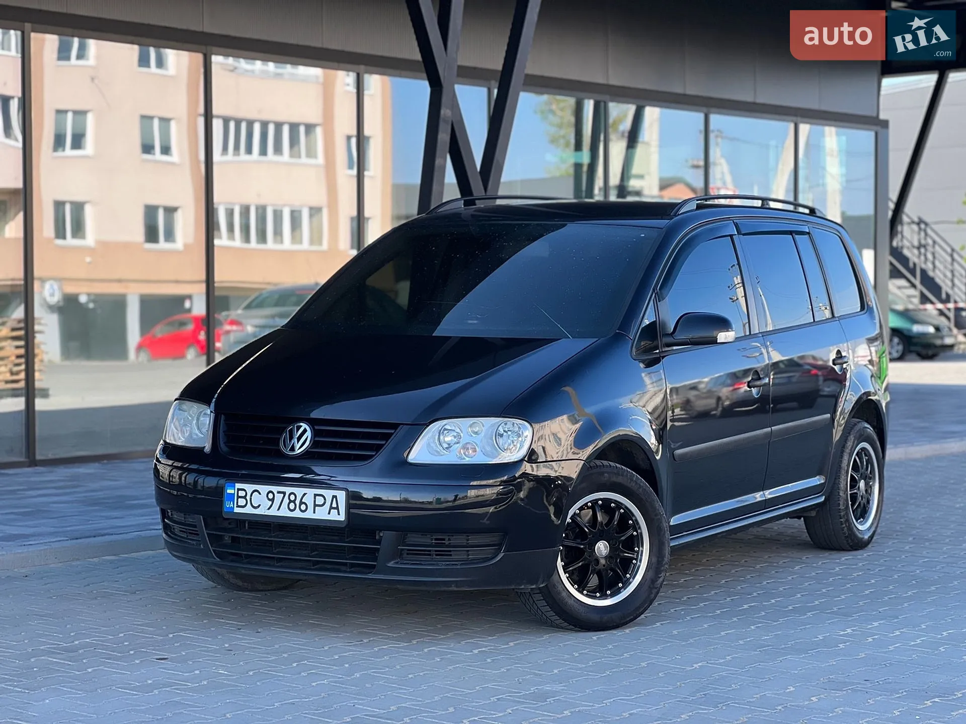 Volkswagen Touran 2003