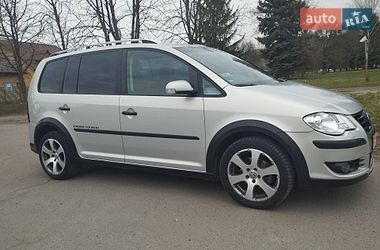 Минивэн Volkswagen Touran 2009 в Луцке