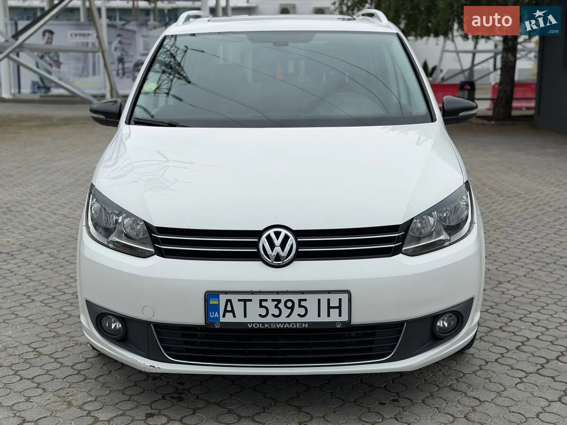 2012 Volkswagen Touran - фото 1