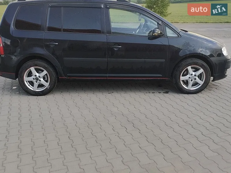 Volkswagen Touran